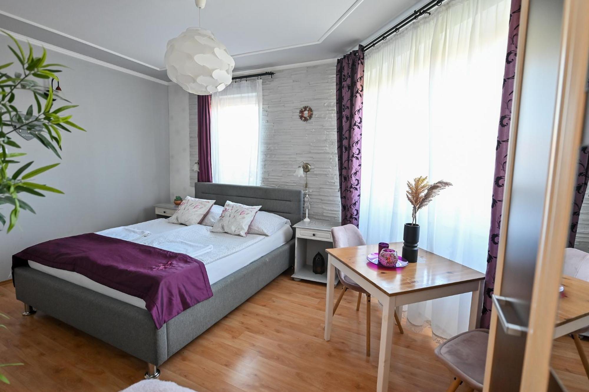 Bellavista 2 Apartman Eger Bagian luar foto