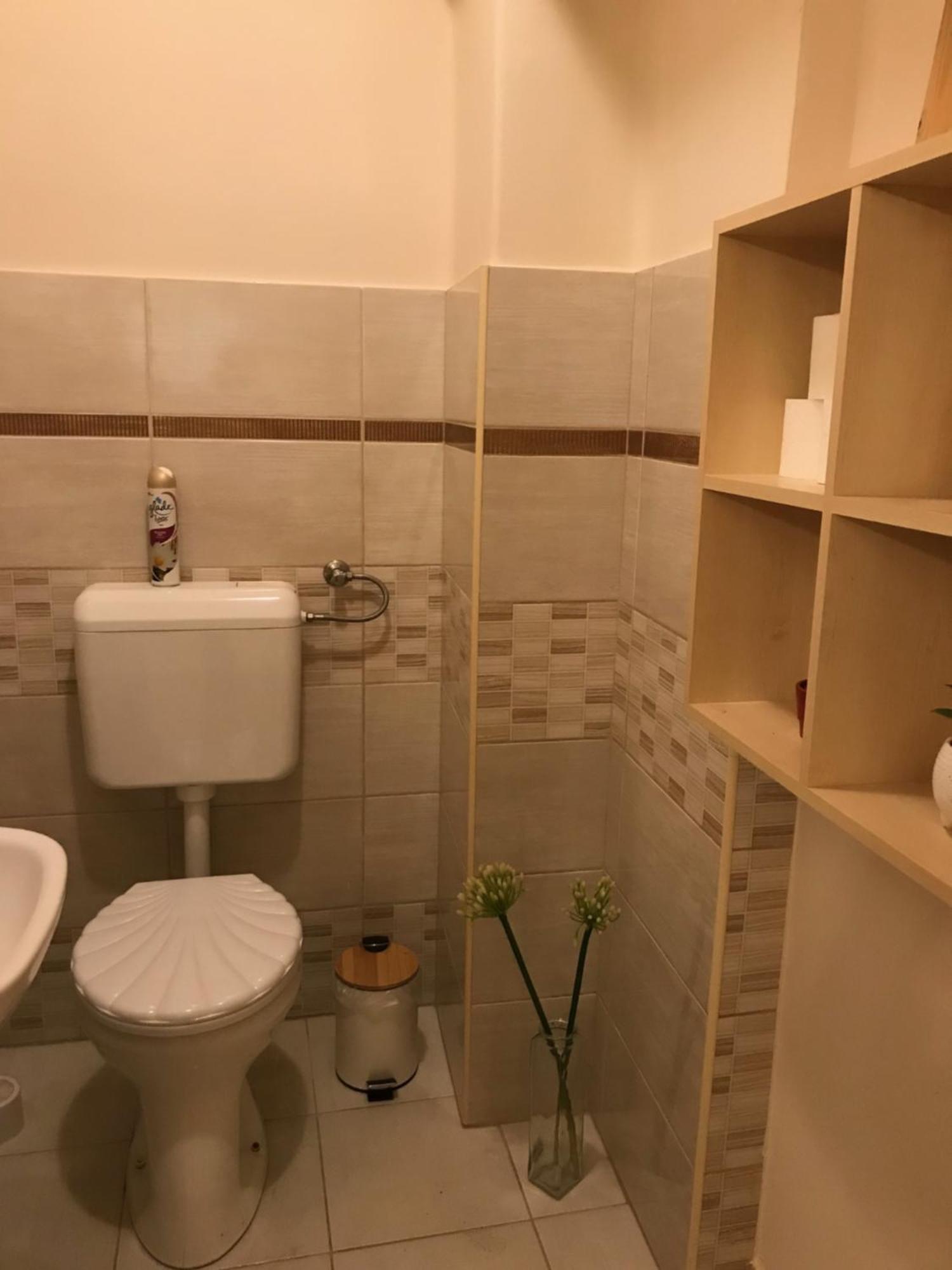 Bellavista 2 Apartman Eger Bagian luar foto
